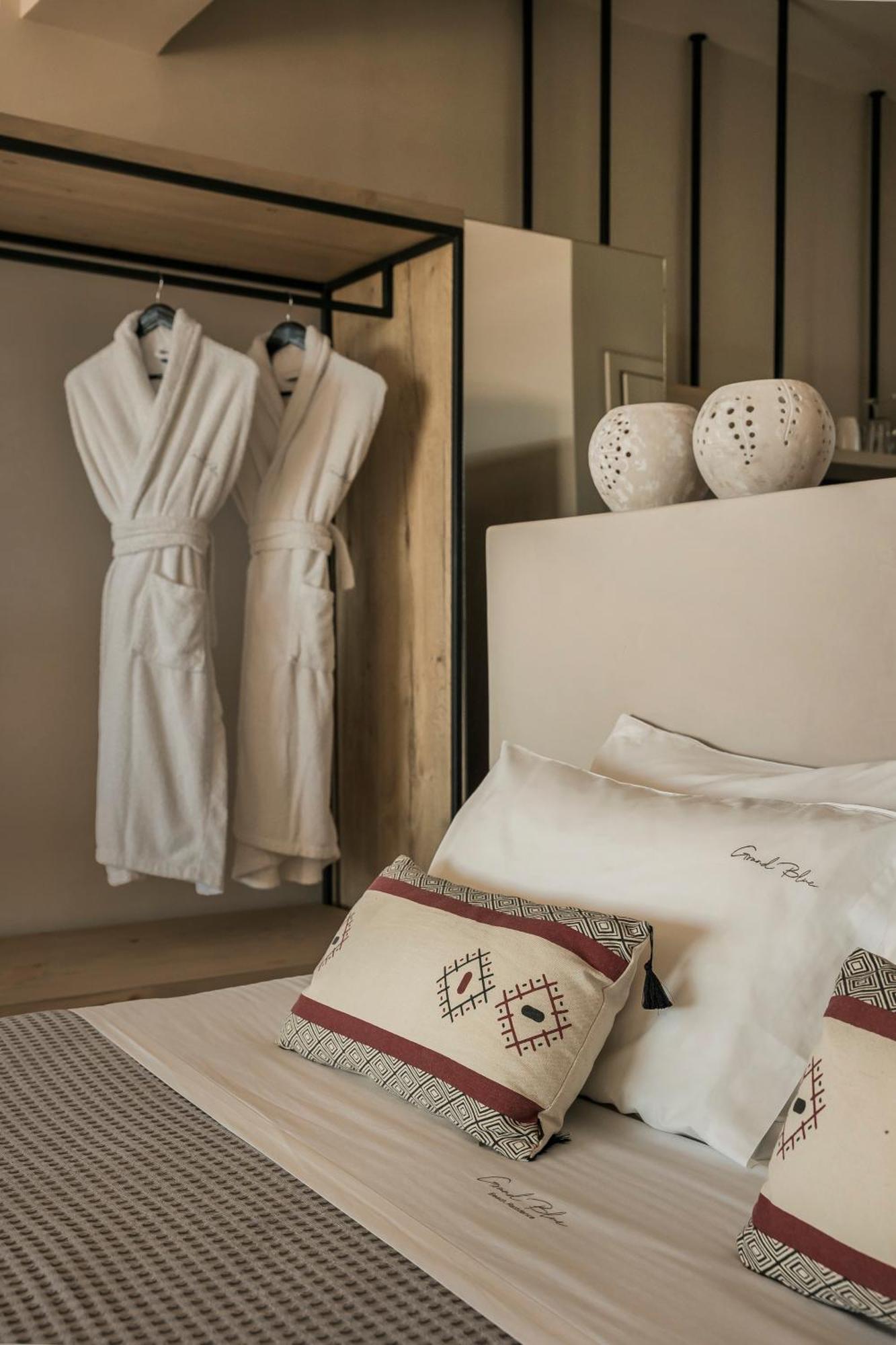 Grand Blue Beach Residences ลิคชูรี ภายนอก รูปภาพ